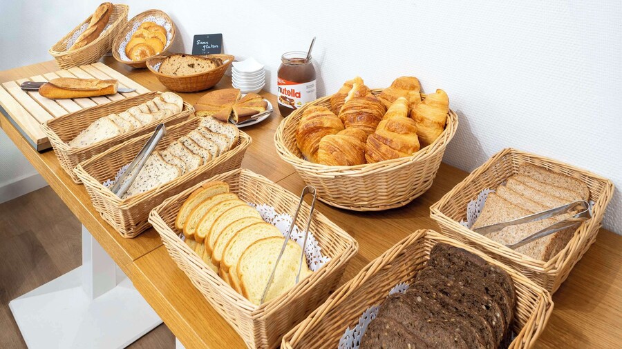 Sure Hotel by Best Western Saintes