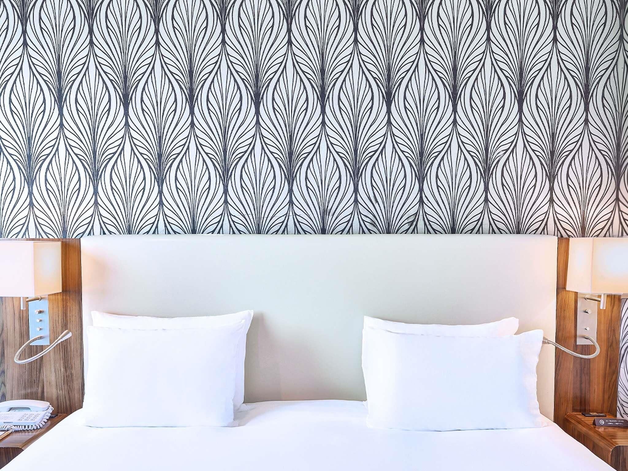 Superior King Room | Premium bedding, pillowtop beds, in-room safe, desk