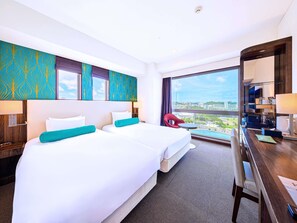 Superior Twin River View Room