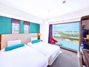 Superior Twin River View Room | Premium bedding, pillowtop beds, in-room safe, desk - Mercure Okinawa Naha (Naha)