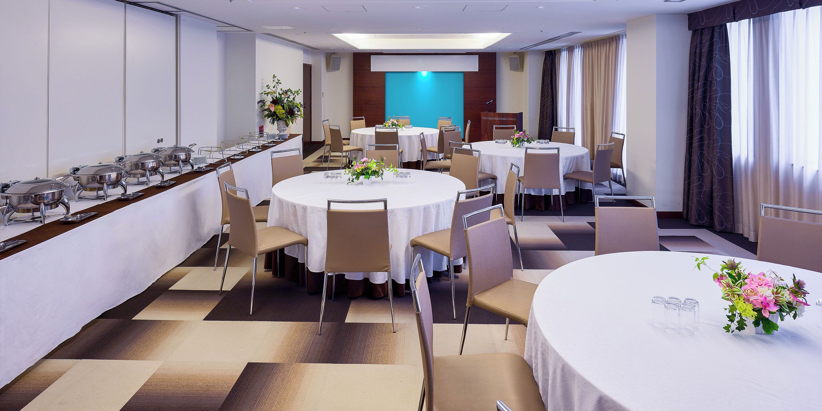 Banquet hall