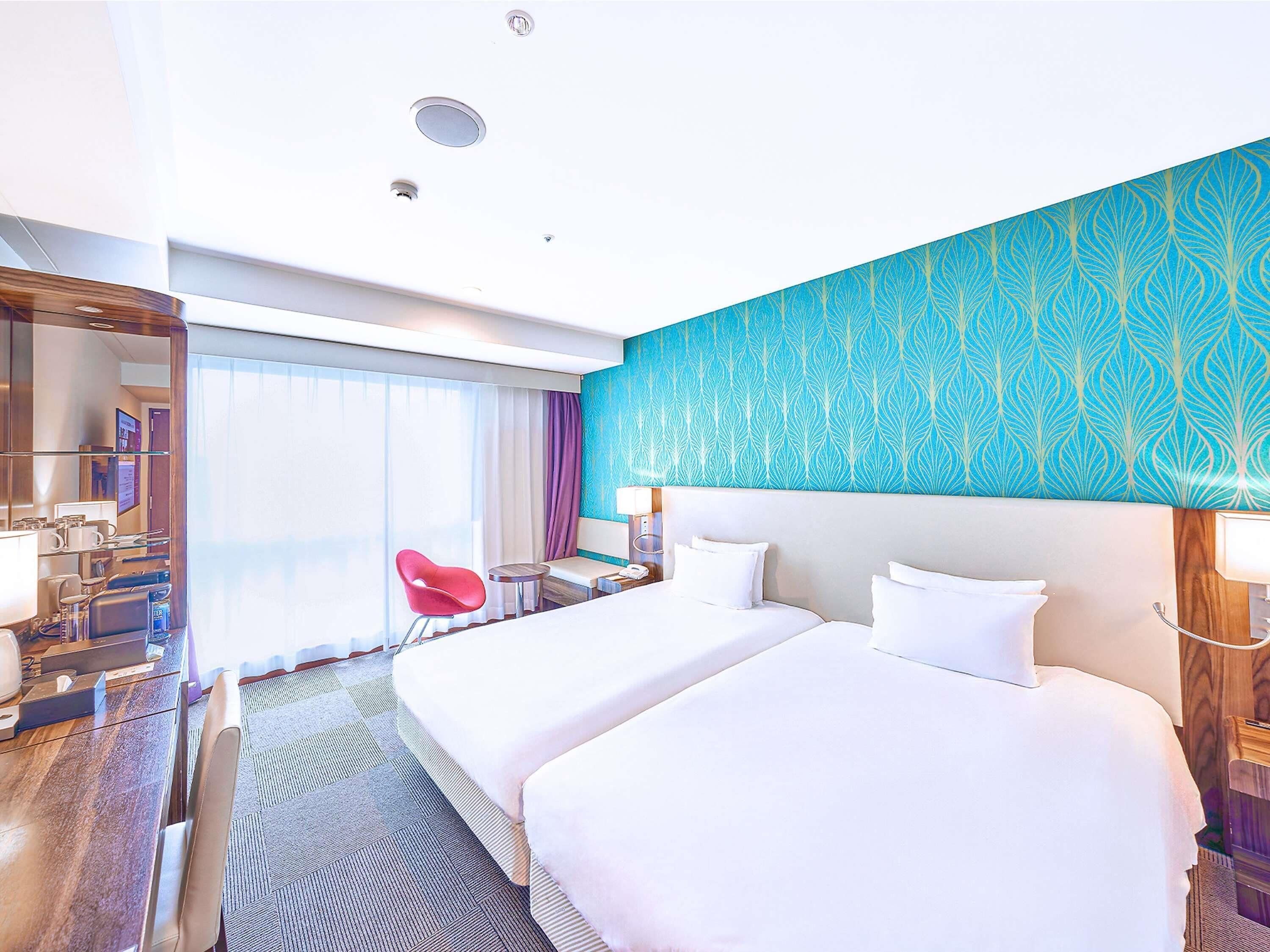 Premium bedding, pillow-top beds, in-room safe, desk