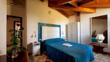 Cunas gratuitas, wifi gratis y acceso para silla de ruedas