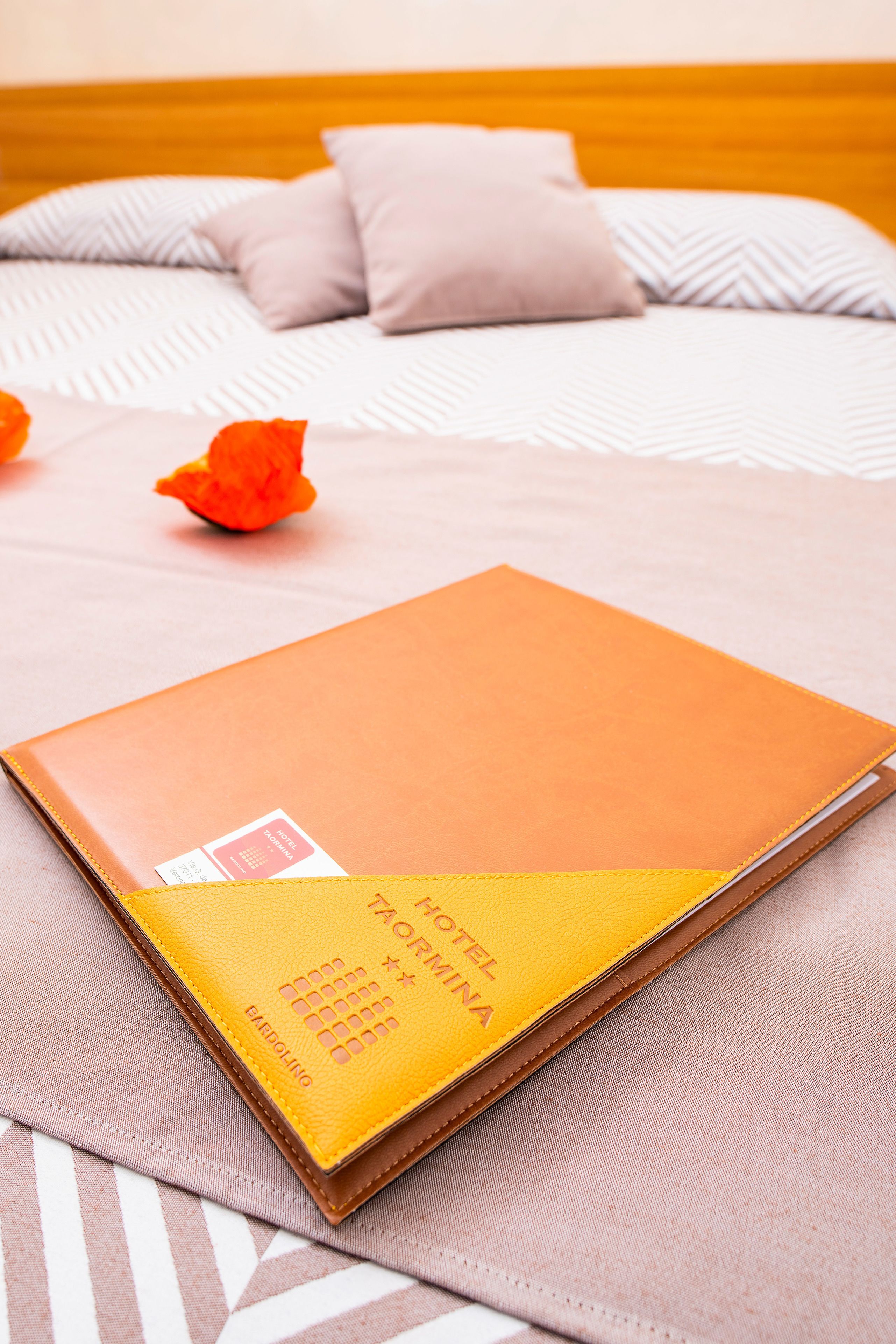 1 bedroom, in-room safe, desk, laptop workspace