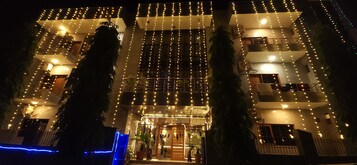 Fachada del alojamiento