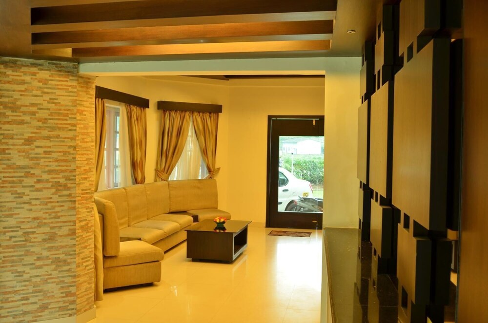 Royal Retreat Munnar by null