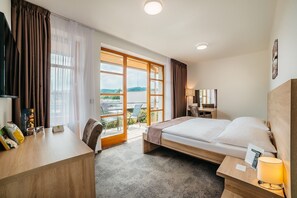 Classic Triple Room, 1 Queen Bed with Sofa bed