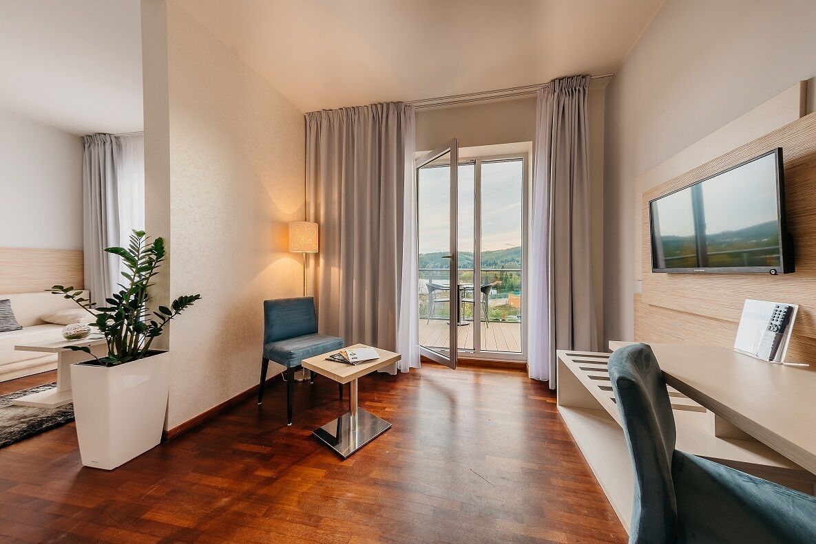 suite | 1 bedroom, hypo-allergenic bedding, minibar, in-room safe