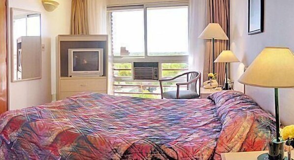 Sängtillbehör av högsta kvalitet, bäddmadrasser och minibar