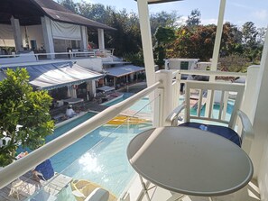 Fullmoon High Floor River View With Bathtub | 客房景觀