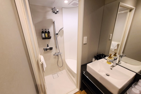 Bunk Bed Room (Shower Only) | Bathroom | Free toiletries, hair dryer, slippers, towels