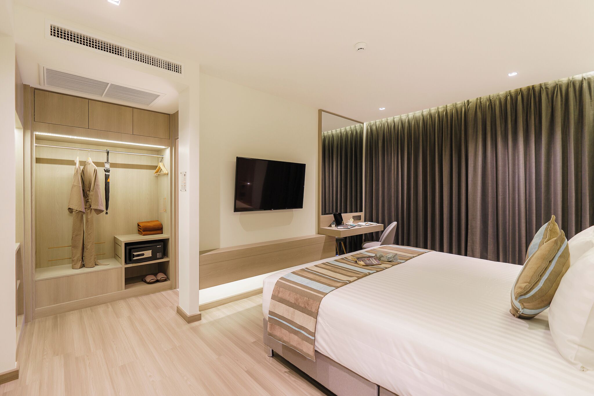 Superior Double or Twin Room | Premium bedding, in-room safe, individually decorated