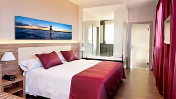 Habitación Premium doble, 1 cama de matrimonio grande, bañera de hidromasaje (Platinum) | Vistas desde la habitación