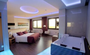 Superior Suite | 1 bedroom, memory foam beds, minibar, in-room safe