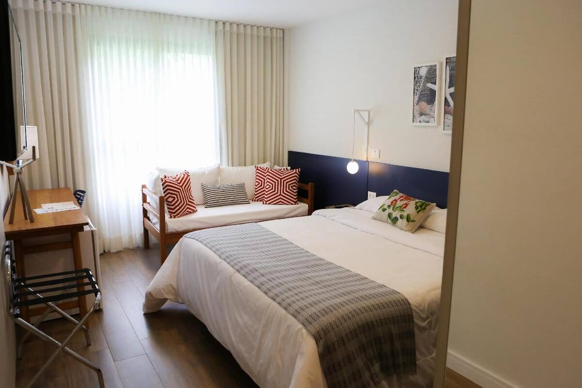 1 bedroom, in-room safe, free wifi, bed sheets