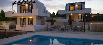 Cavo Plako Villas