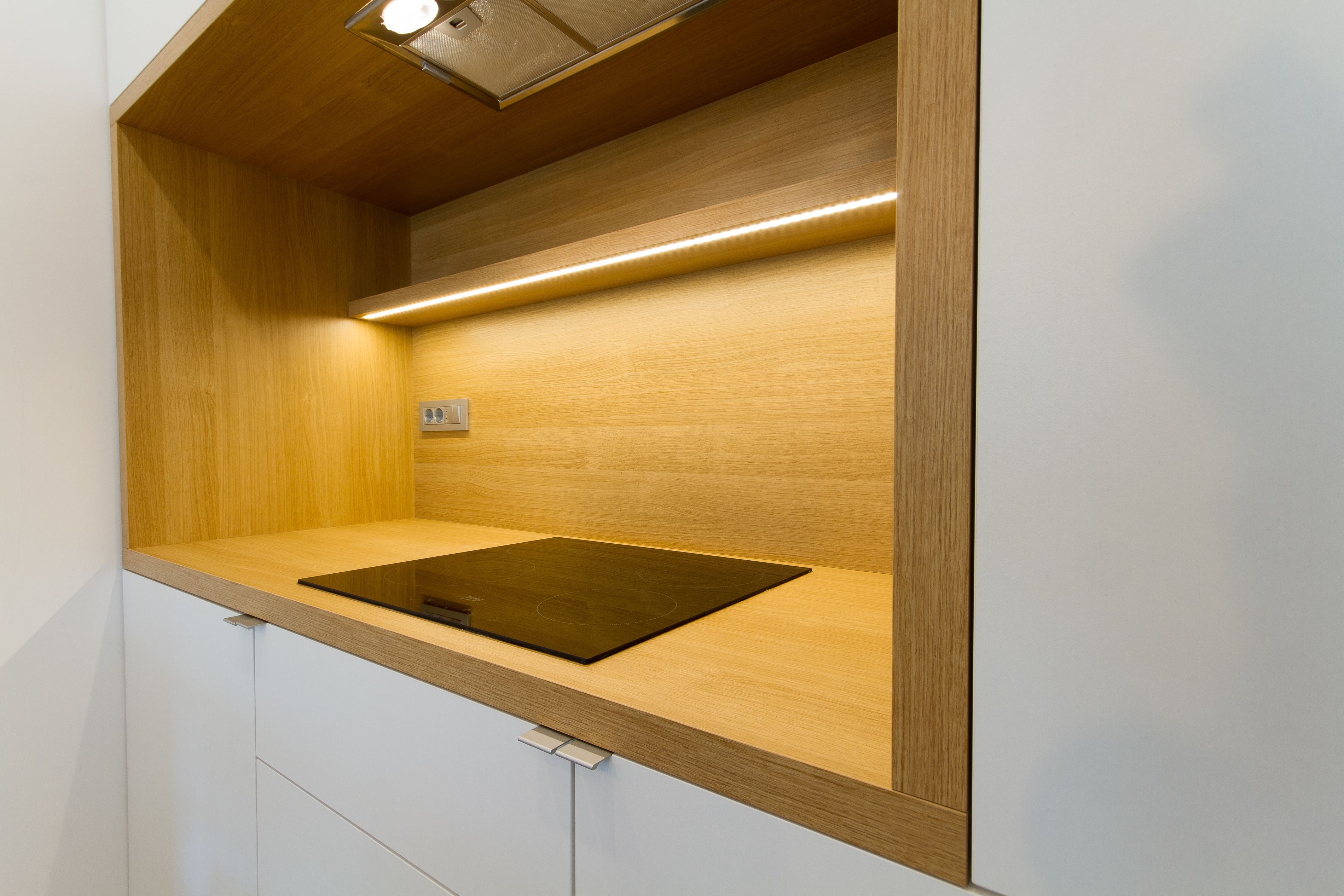 Apartamento estándar, 2 habitaciones, balcón, vistas al jardín | Cocina privada | Frigorífico, máquina de café espresso y cafetera o tetera