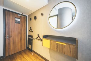 In-room safe, blackout drapes, free WiFi, bed sheets