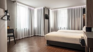 Kamar Twin