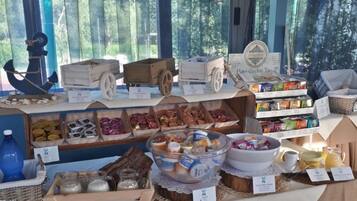 Desayuno continental incluido todos los días