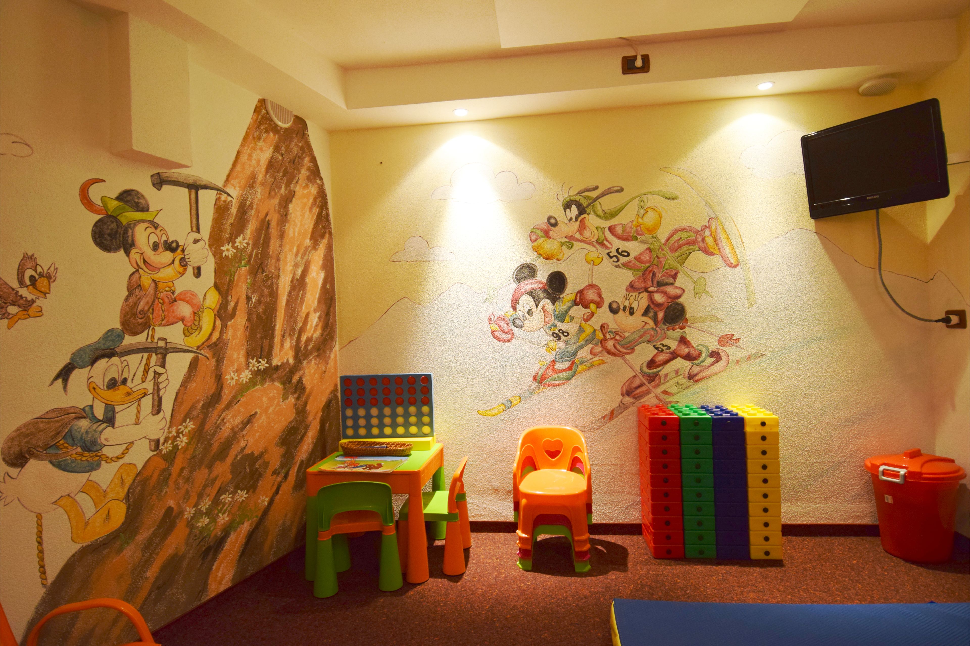 children’s play area – indoor