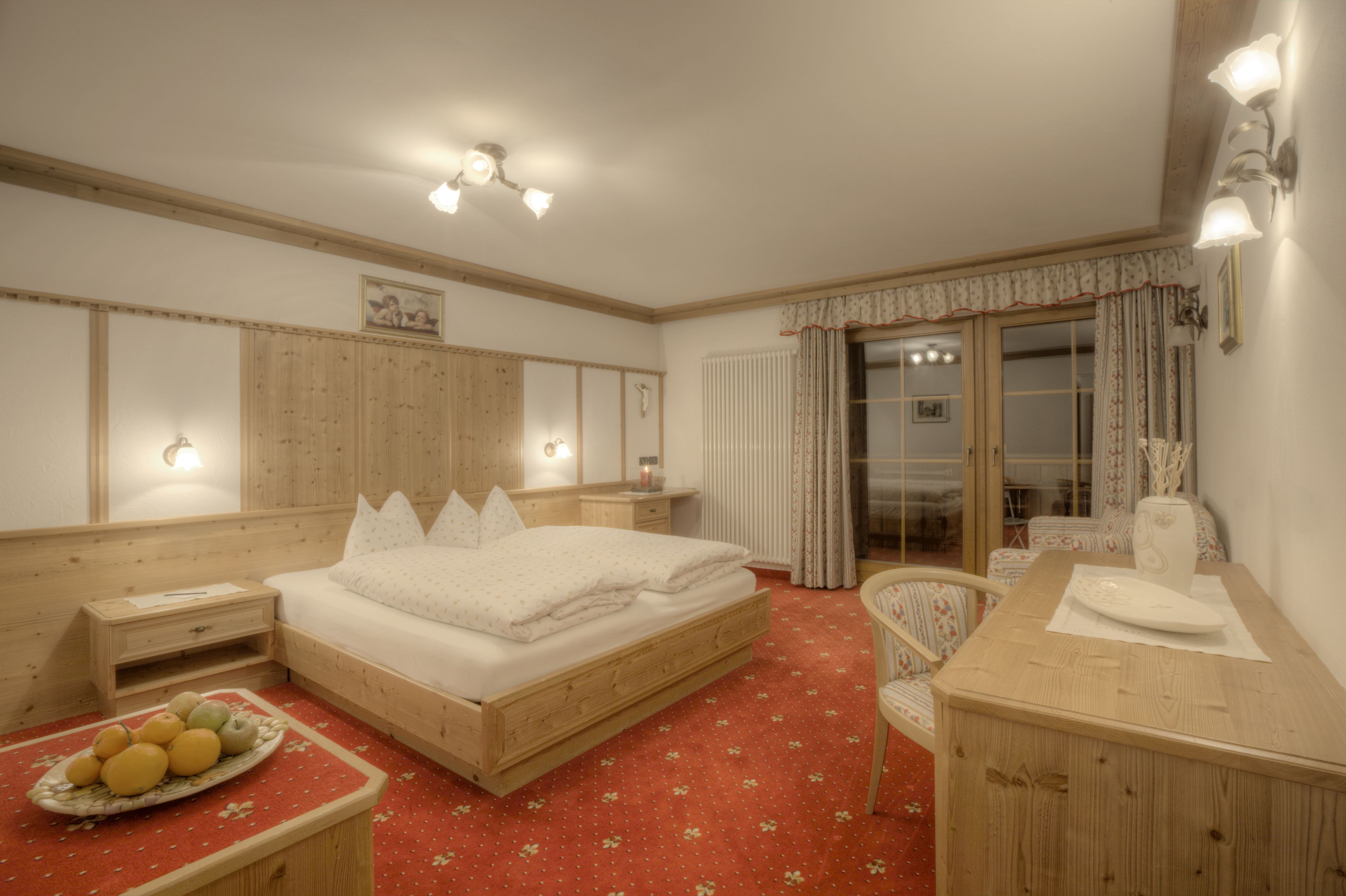 double room, mountain view | room amenity