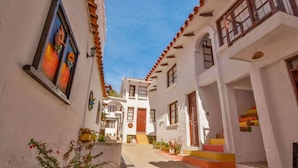 Courtyard - CasArte Takubamba - B&B (Sucre)