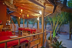 Breakfast, lunch and dinner served - Stingray Beach Inn (Maafushi)