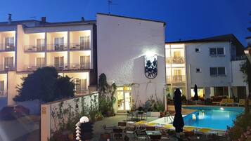 Front of property – evening/night