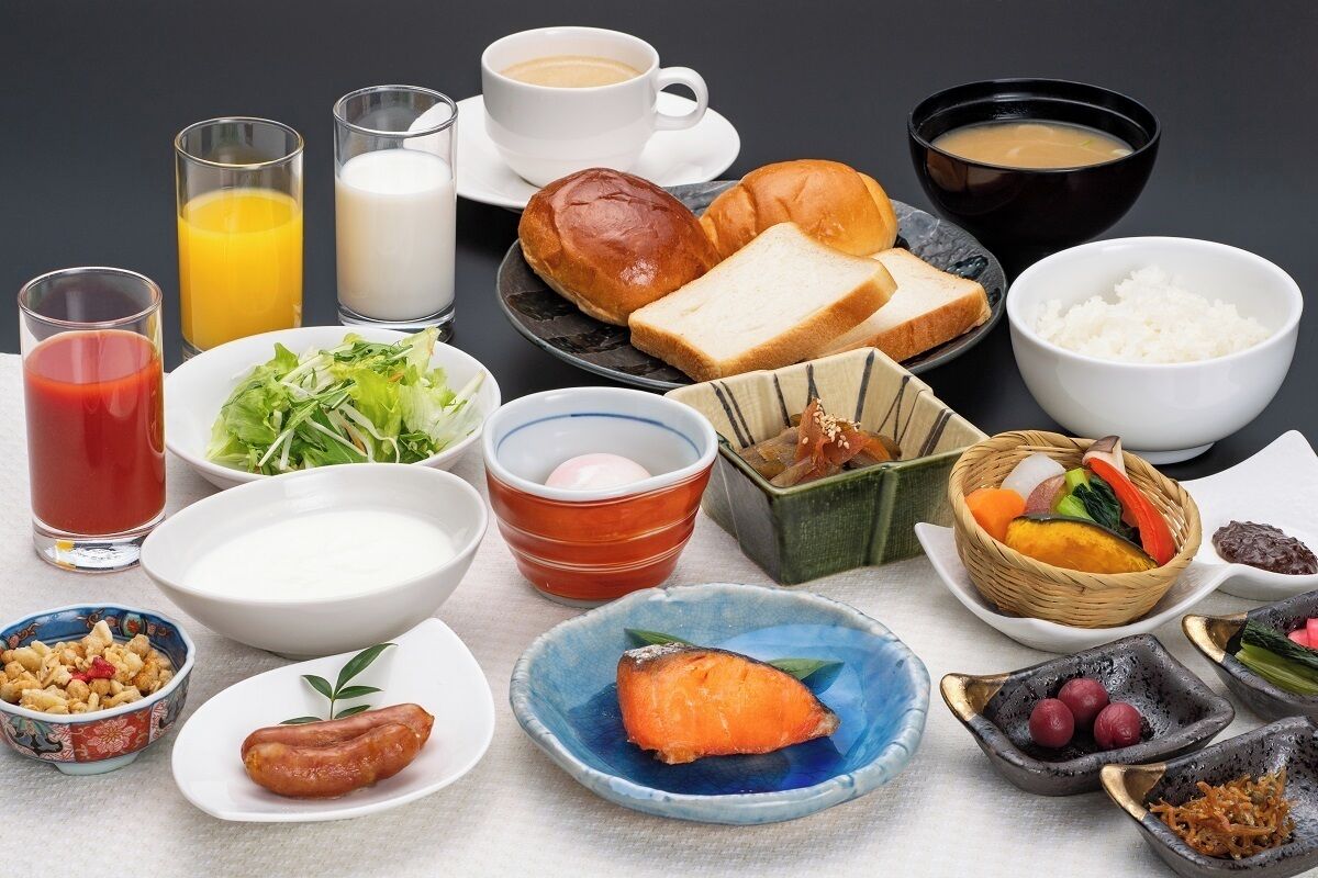 breakfast (jpy 900 per person)