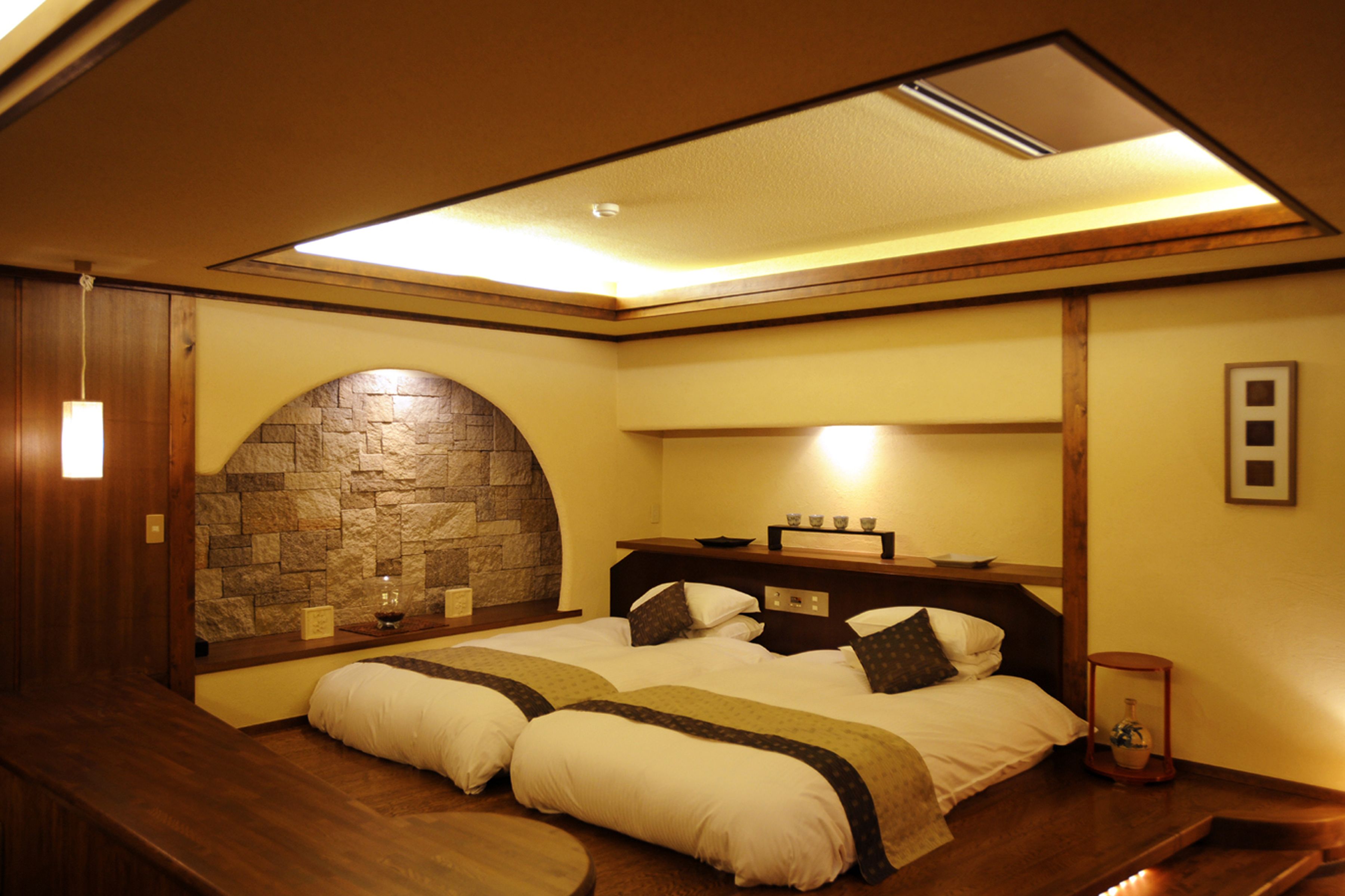 Phòng Suite Cao cấp (Tatami Area, Open-Air Bath/Terrace) | Két bảo mật tại phòng, bàn, truy cập Internet không dây miễn phí 