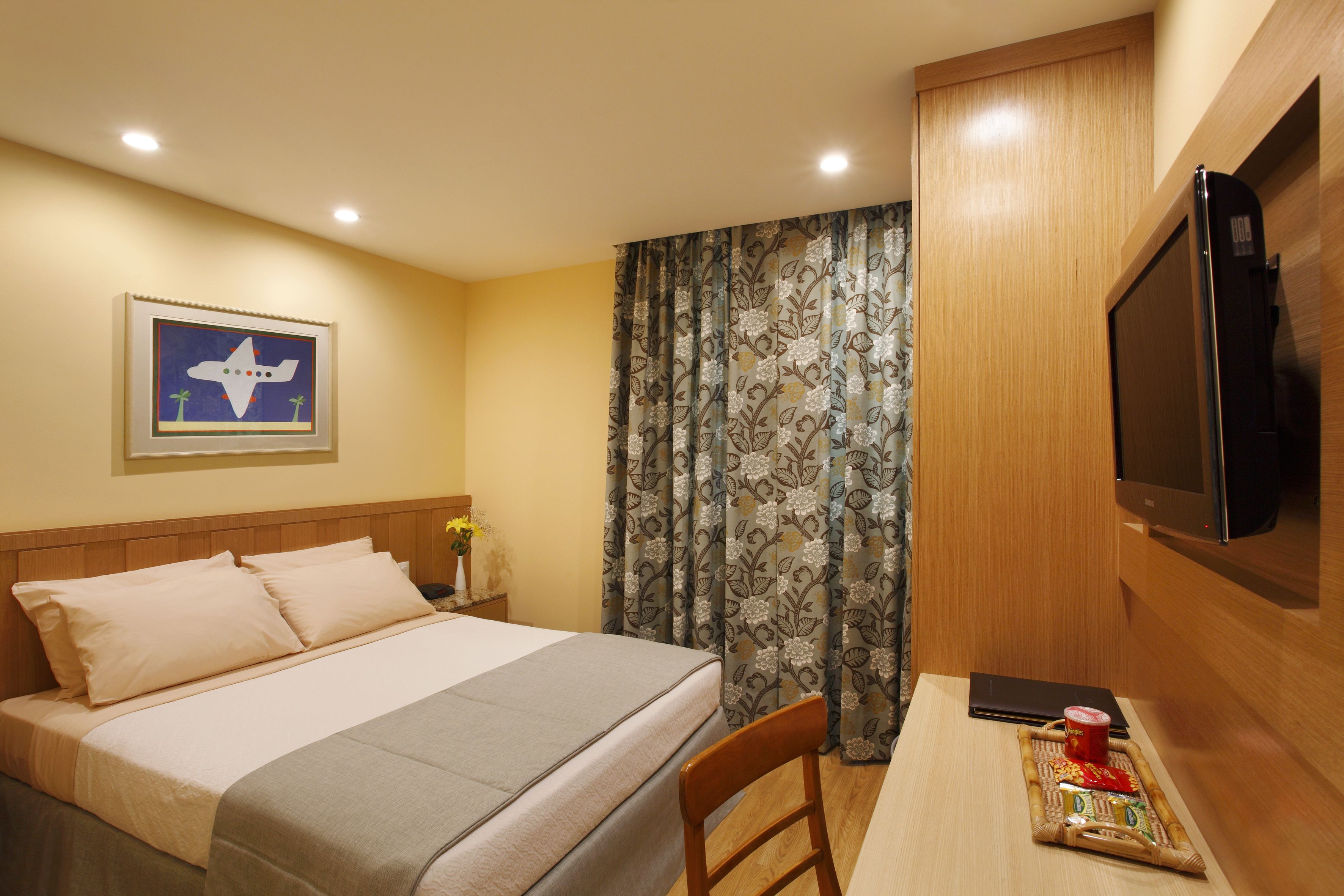 standard com cama casal | view from room