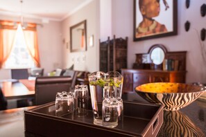 Fridge, microwave, stovetop, coffee/tea maker - Sweetest Apartments (Cape Town)