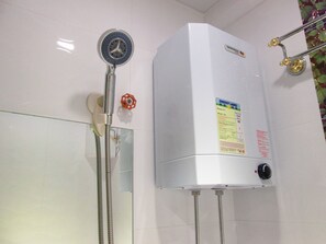 Double Room | Bathroom