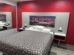 Een strijkplank/strijkijzer, gratis wifi