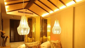 Ropa de cama de alta calidad, cubrecamas y colchones con pillow-top 