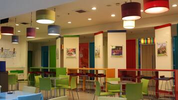 Desayuno para llevar (IDR 40000 por persona)