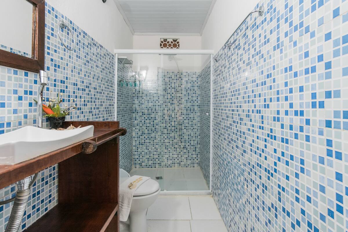 suite vista mar terraço 2/5 pessoas | bathroom sink