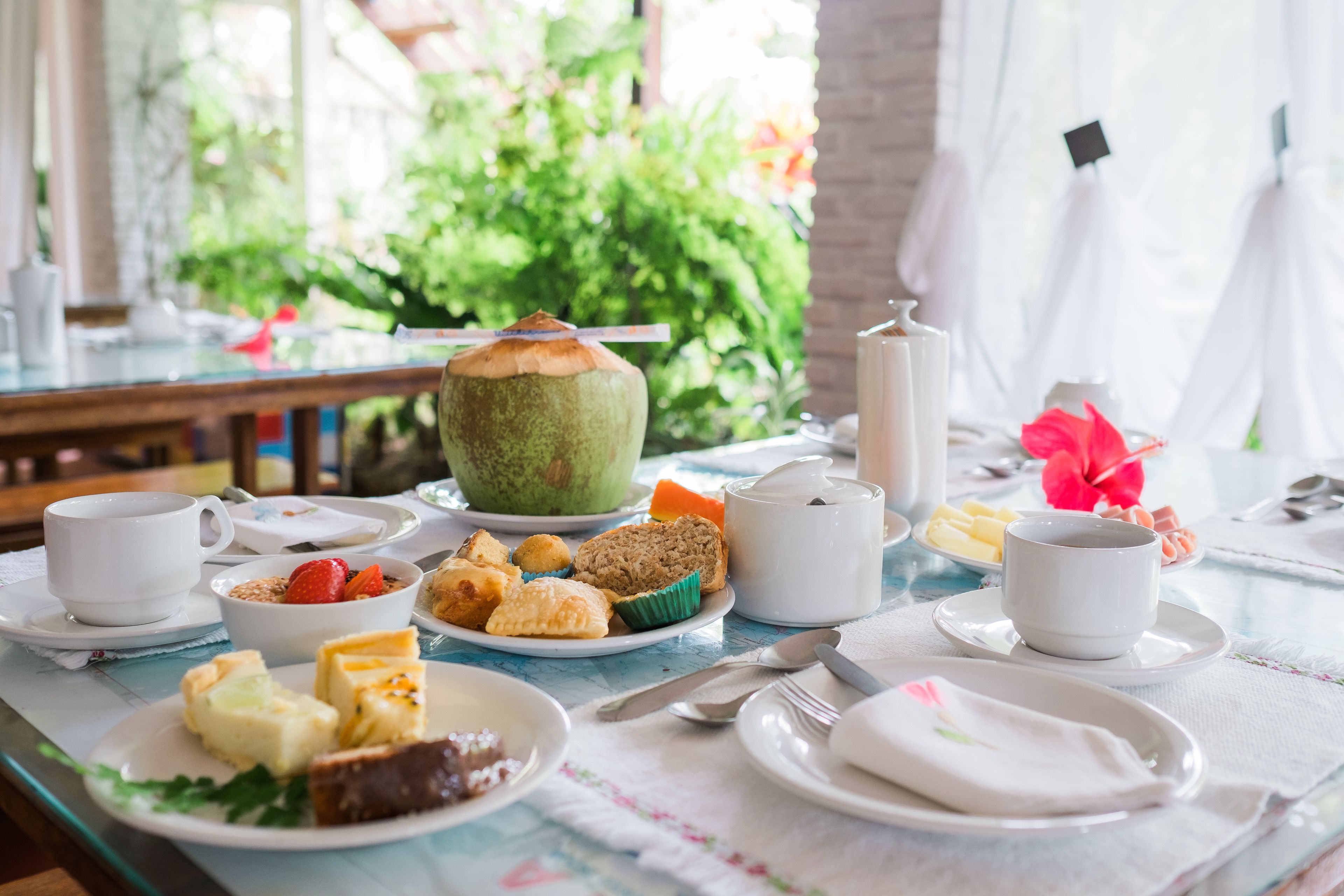 daily buffet breakfast for a fee