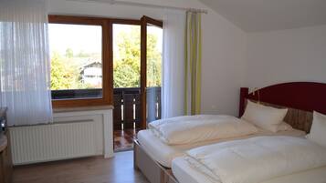 Comfort Double Room, 1 Bedroom, Mountain View | Pillowtop beds, minibar, in-room safe, desk
