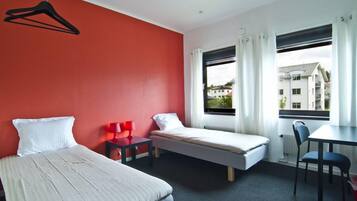 Doppel- oder Zweibettzimmer, Gemeinschaftsbad