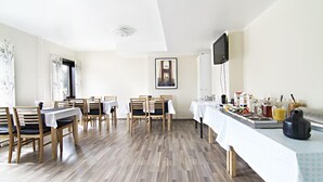 Unclassified image, 4 of 23, button - Hotel & Hostel 10 (Partille)