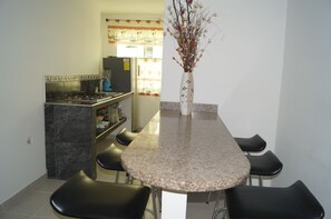 家庭开间 | 私人厨房 | 微波炉