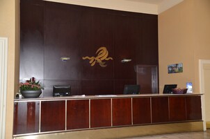 Giriş/çıkış büfesi