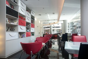 Sala de estar en el lobby