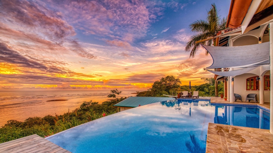 El Castillo Boutique Luxury Hotel