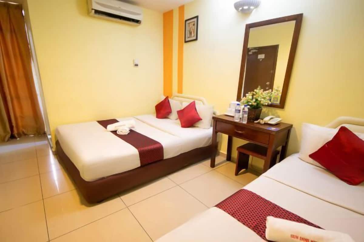 1 bedroom, desk, iron/ironing board, free WiFi