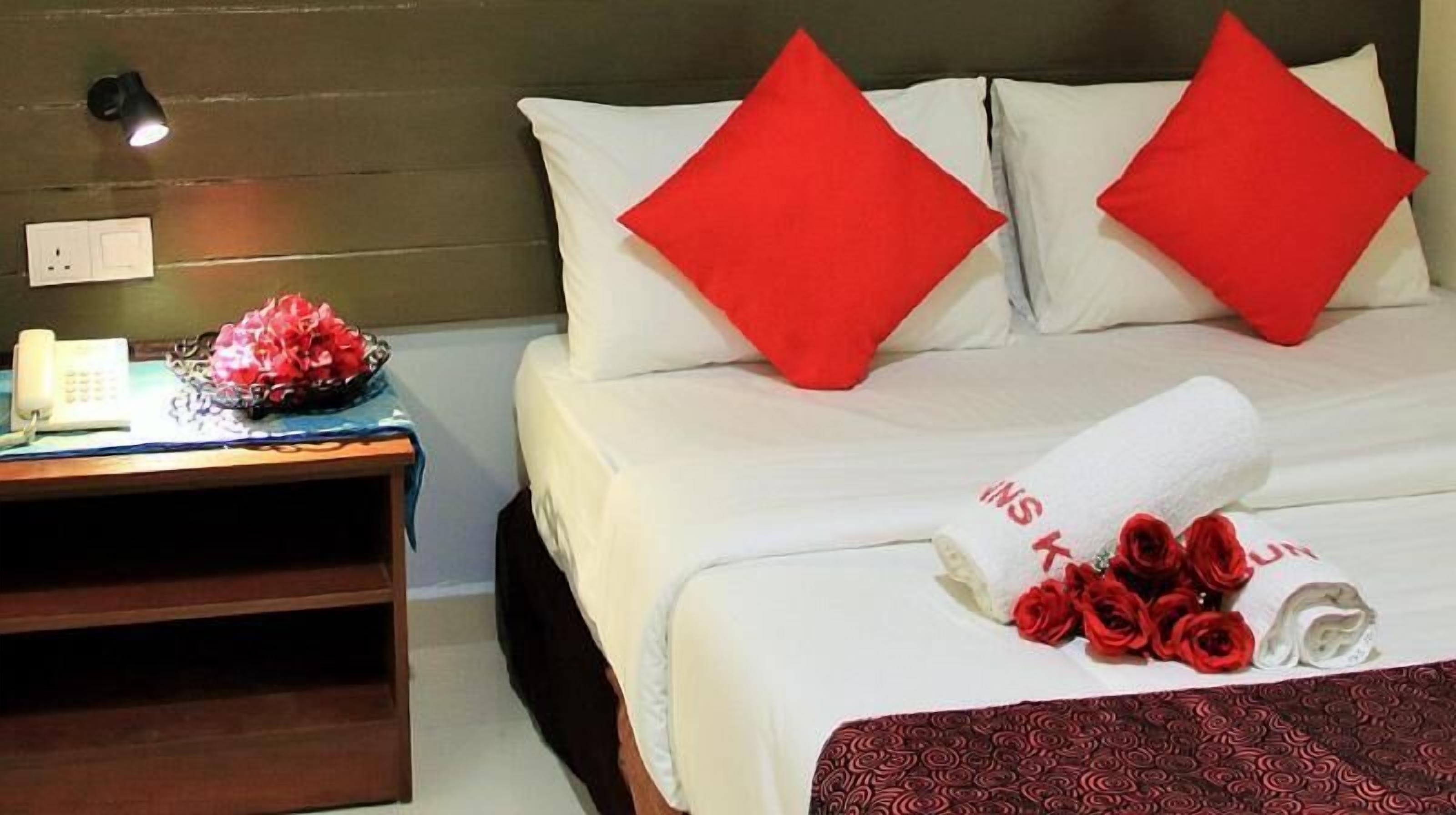 1 chambre, bureau, fer et planche à repasser, Wi-Fi gratuit