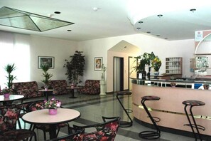 Lunch and dinner served, Italian cuisine - Mirella (Bellaria-Igea Marina)