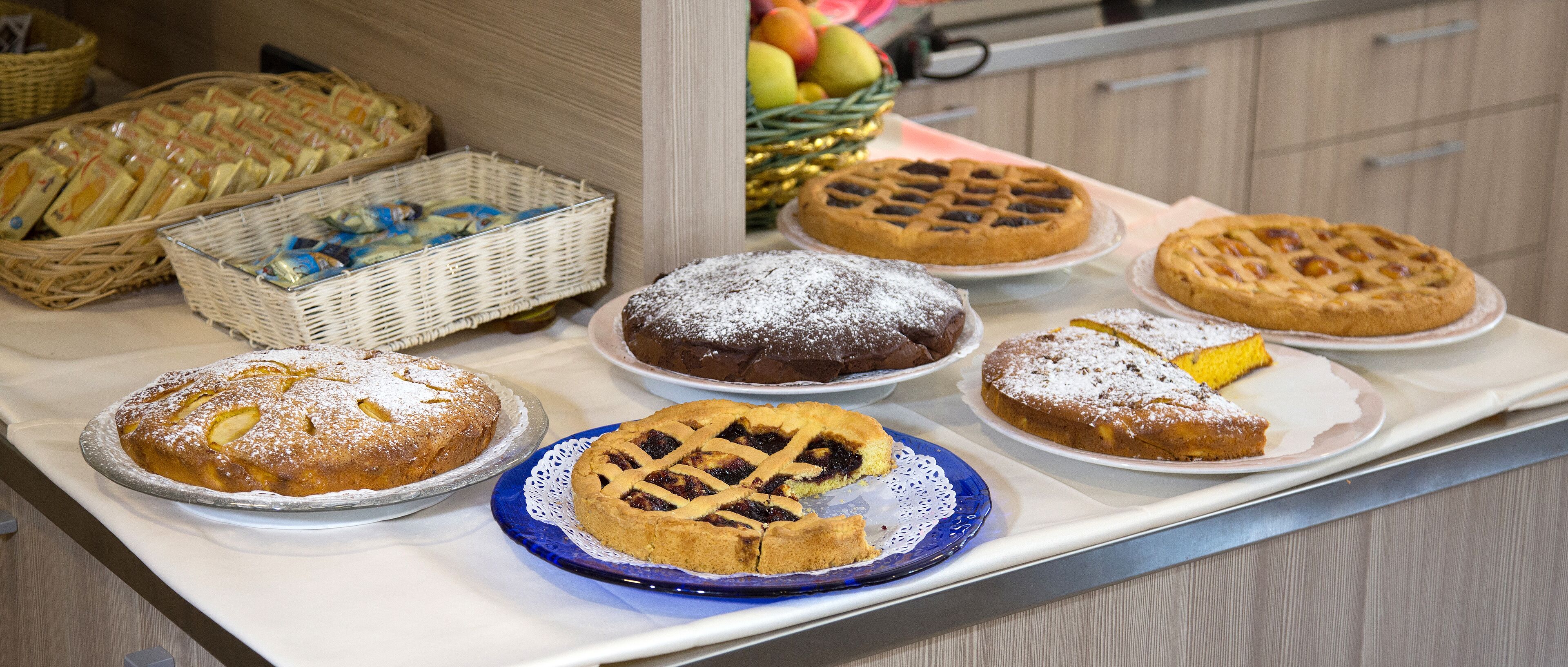 daily buffet breakfast (eur 7 per person)